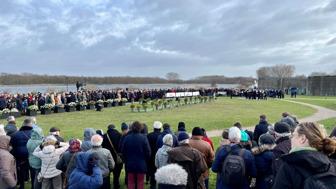 Kijken En Luisteren: 70-jarige Herdenking Watersnoodramp ...